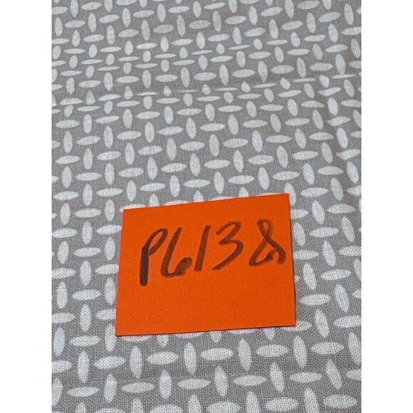 Waverly Inspirations Gray & White Patterned Cotton Fabric 27" x 44" Sewing Craft - Picture 4 of 7